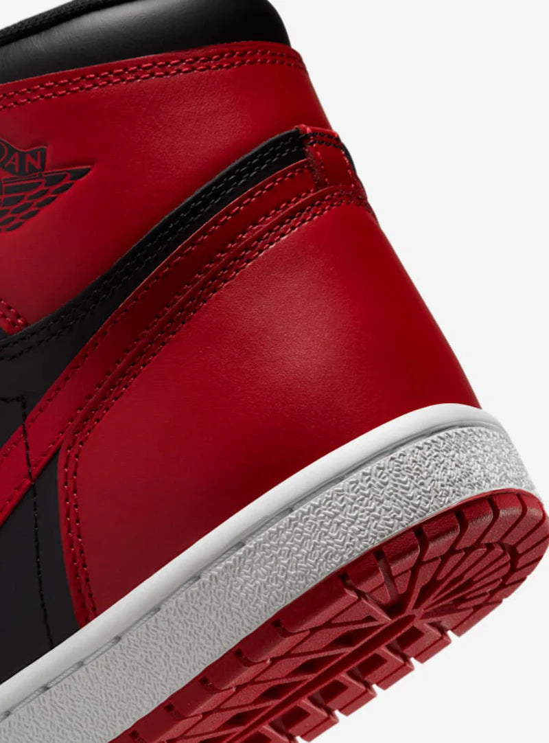 Air Jordan 1 High '85 OG Bred (2025)