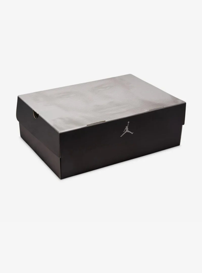 Air Jordan 4 Retro Lakers