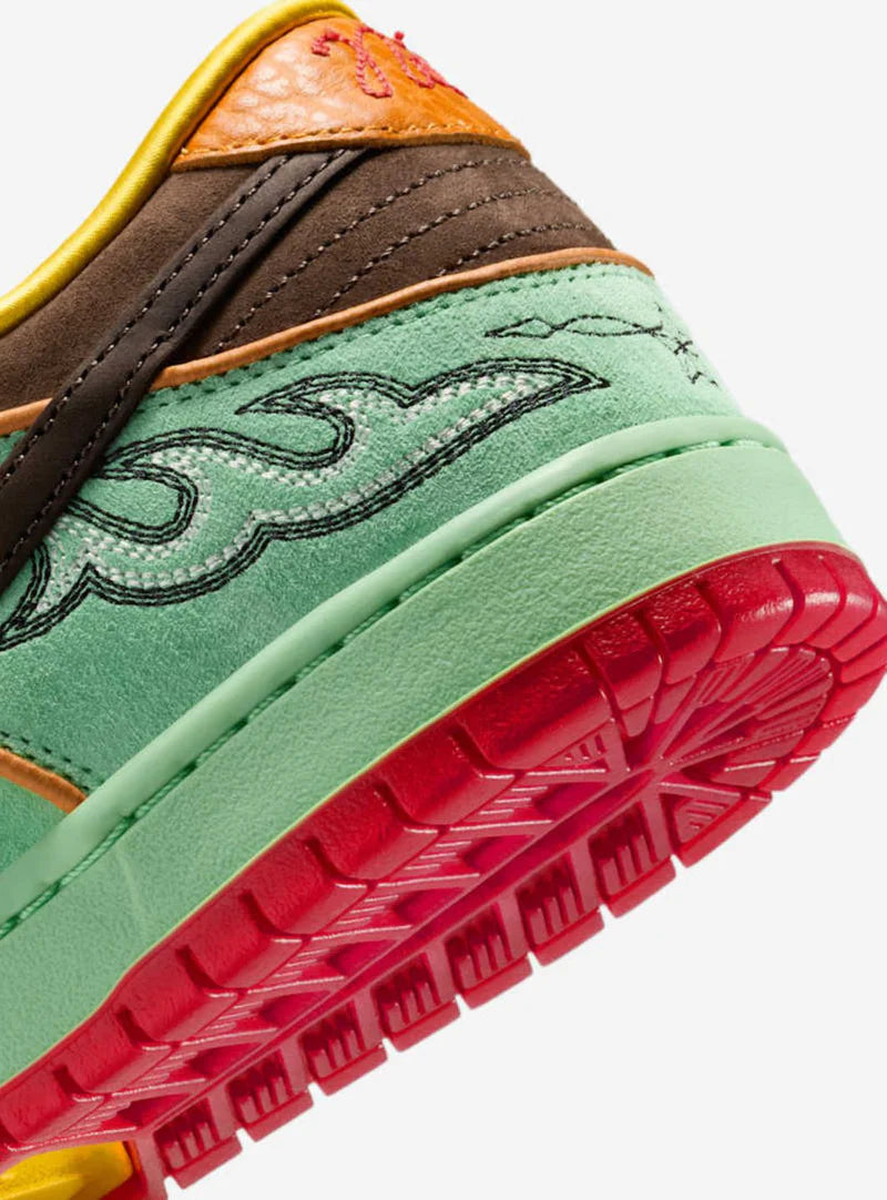 Nike SB Dunk Low Rodeo Turmaline
