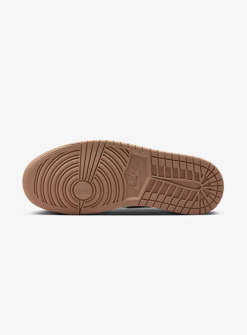 Air Jordan 1 High OG Latte