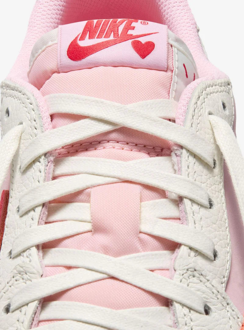 Air Jordan 1 Retro Low OG SP Travis Scott Sail Tropical Pink